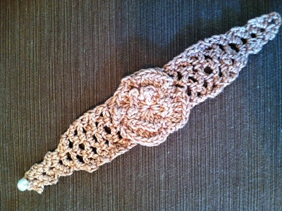 Lace flower bracelet on a woman's wrist