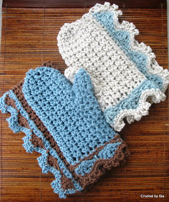 Luxe crochet bath mitt and washcloth